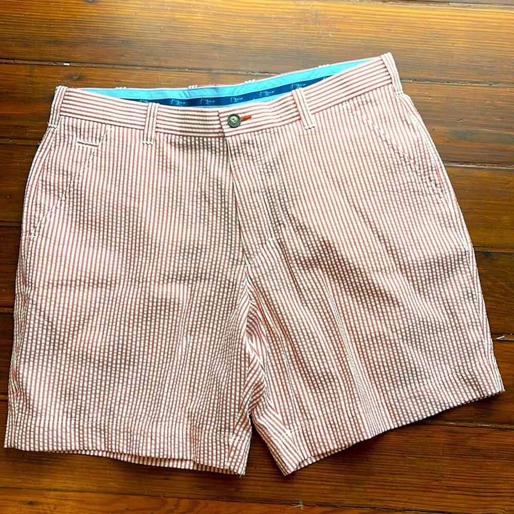 True Flies Life Off The Chart seersucker striped textured flat front shorts  36